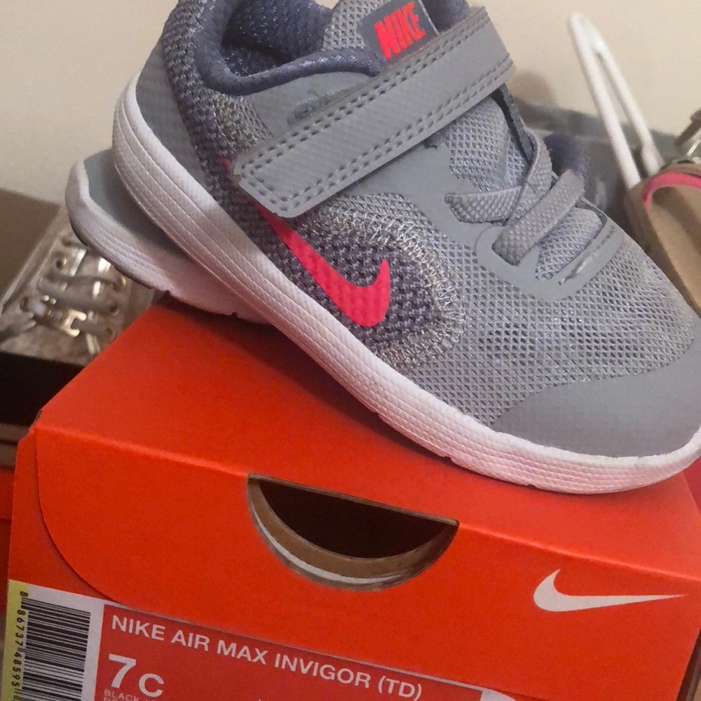 Toddler sneakers